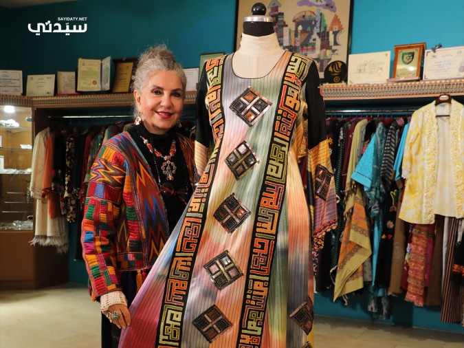 المصممة العراقية هناء صادق - تصوير عبدالعزيز السعود