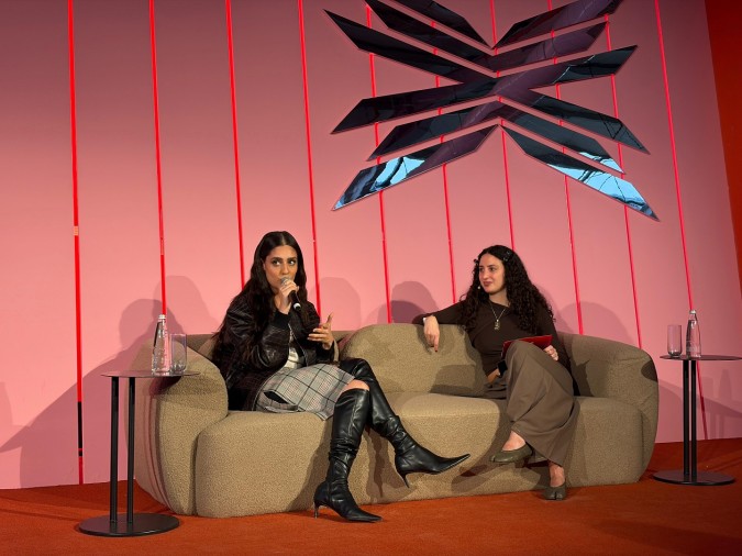 من الجلسة الحوارية التي استضافت الفنانة زين