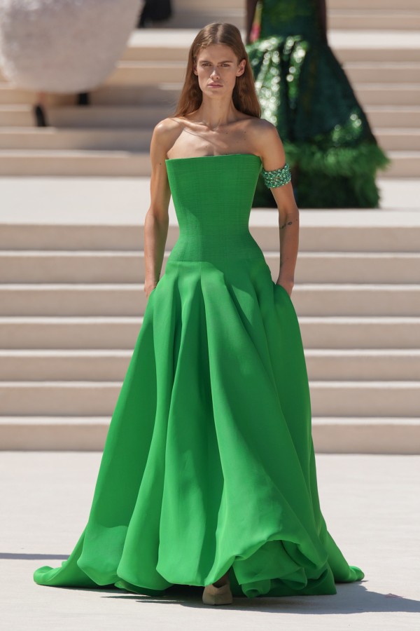 بالنسياغا Balenciaga- مصدر الصورة Launchmetrics/Spotlight ©