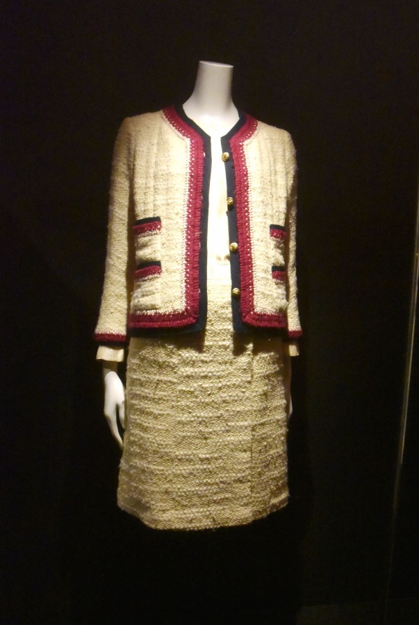 فستان