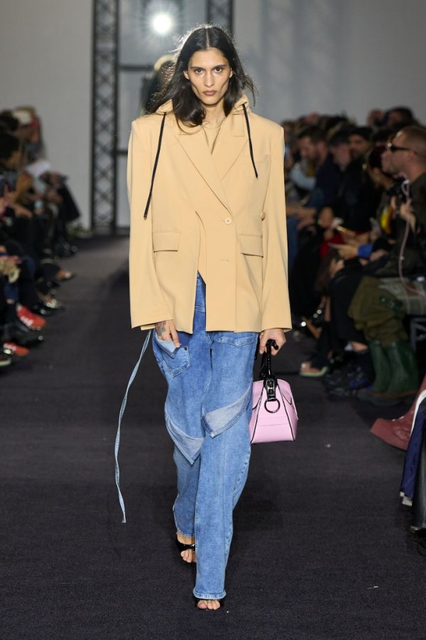 مصدر الصورة Launchmetrics/Spotlight ©