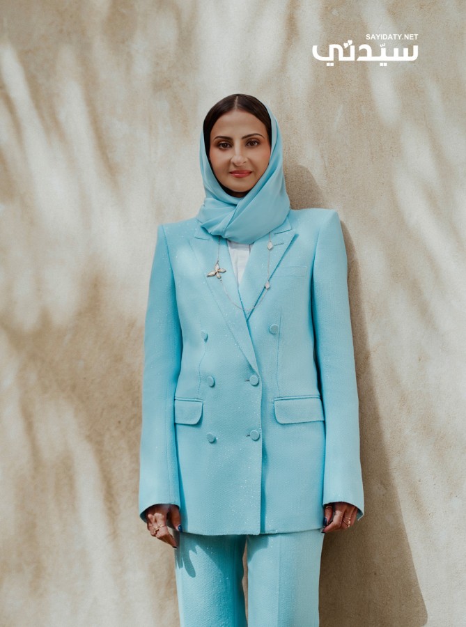 بدلة من توم فورد Tom Ford عقد وخواتم من شهد القباع Shahad AlQabbaa