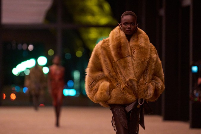 سان لوران Saint Laurent- مصدر الصورة Launchmetrics/Spotlight ©