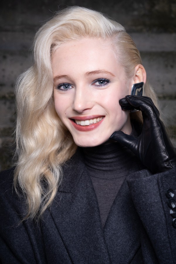 الكحل الازرق 