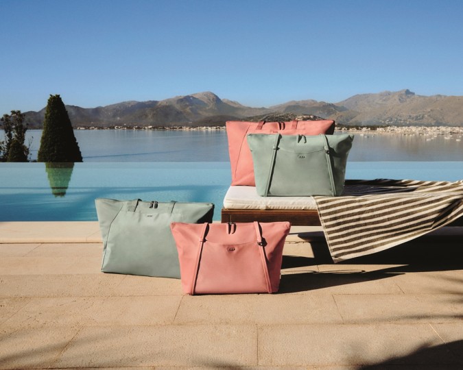 من مجموعة  Mediterranean Escape