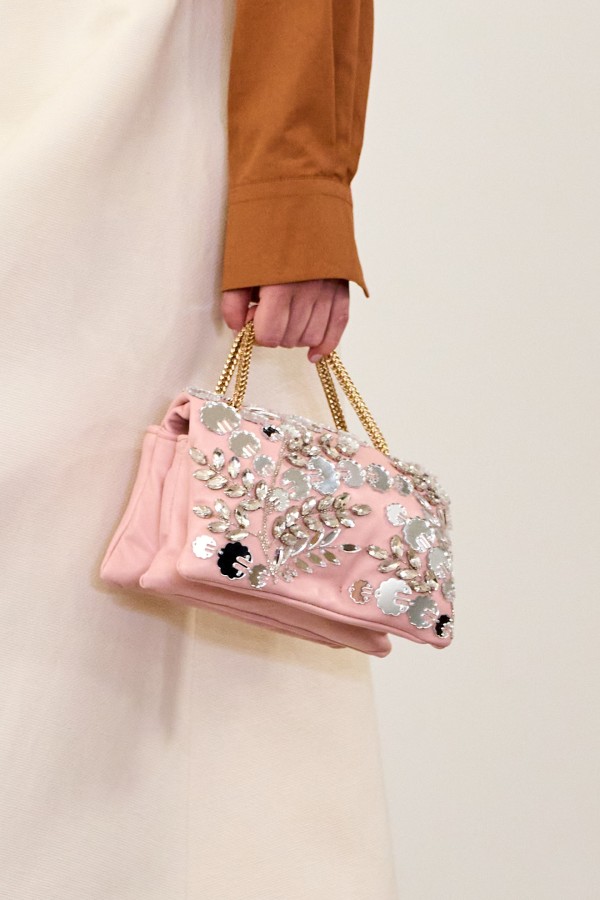 جيامباتيستا فاليGiambattista Valli - مصدر الصورة Launchmetrics/Spotlight ©
