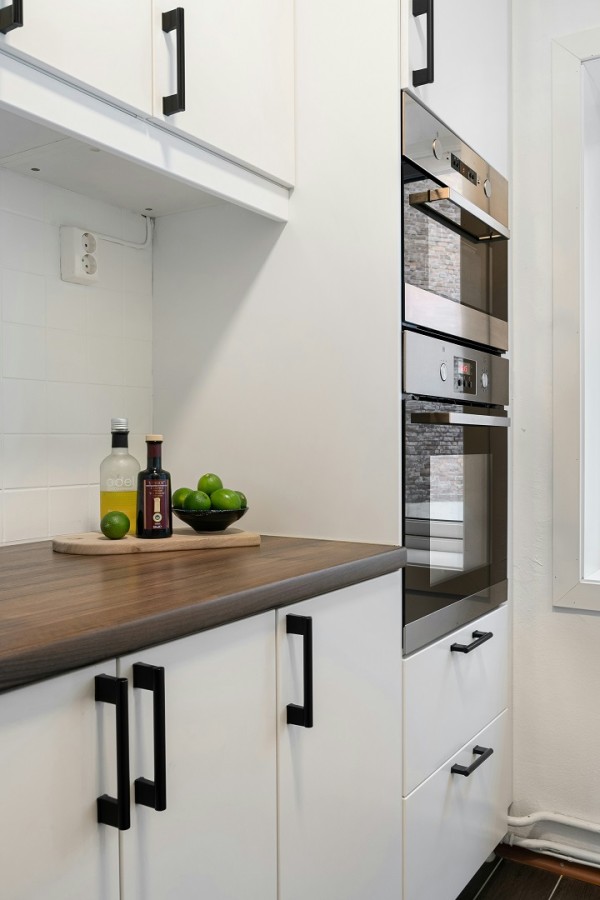 مطبخ خشبي أبيض