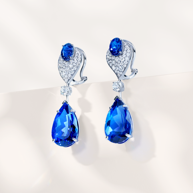 دار "معوض" Mouawad تحتفي بقوة المشاعر