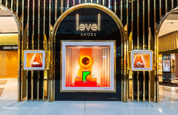 level shoes Dubai mall