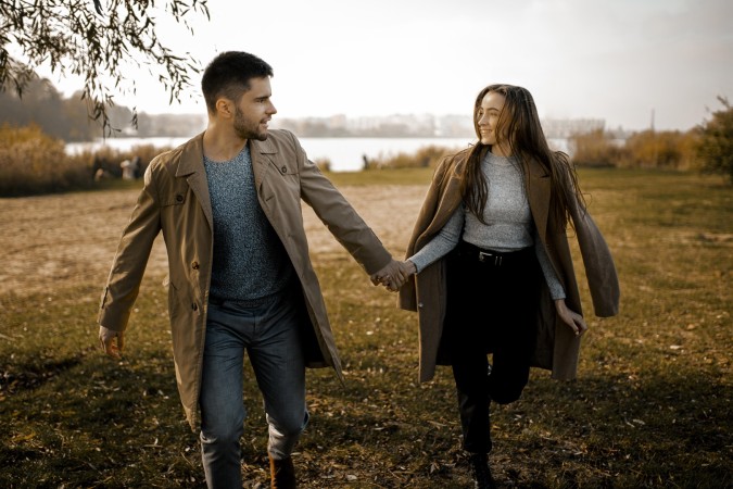 زوجان سعيدان