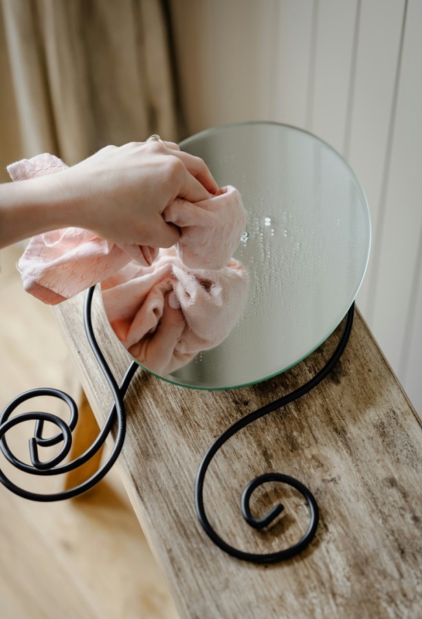 تنظيف المرآة