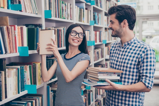 العلاقات العاطفية في الدراسة