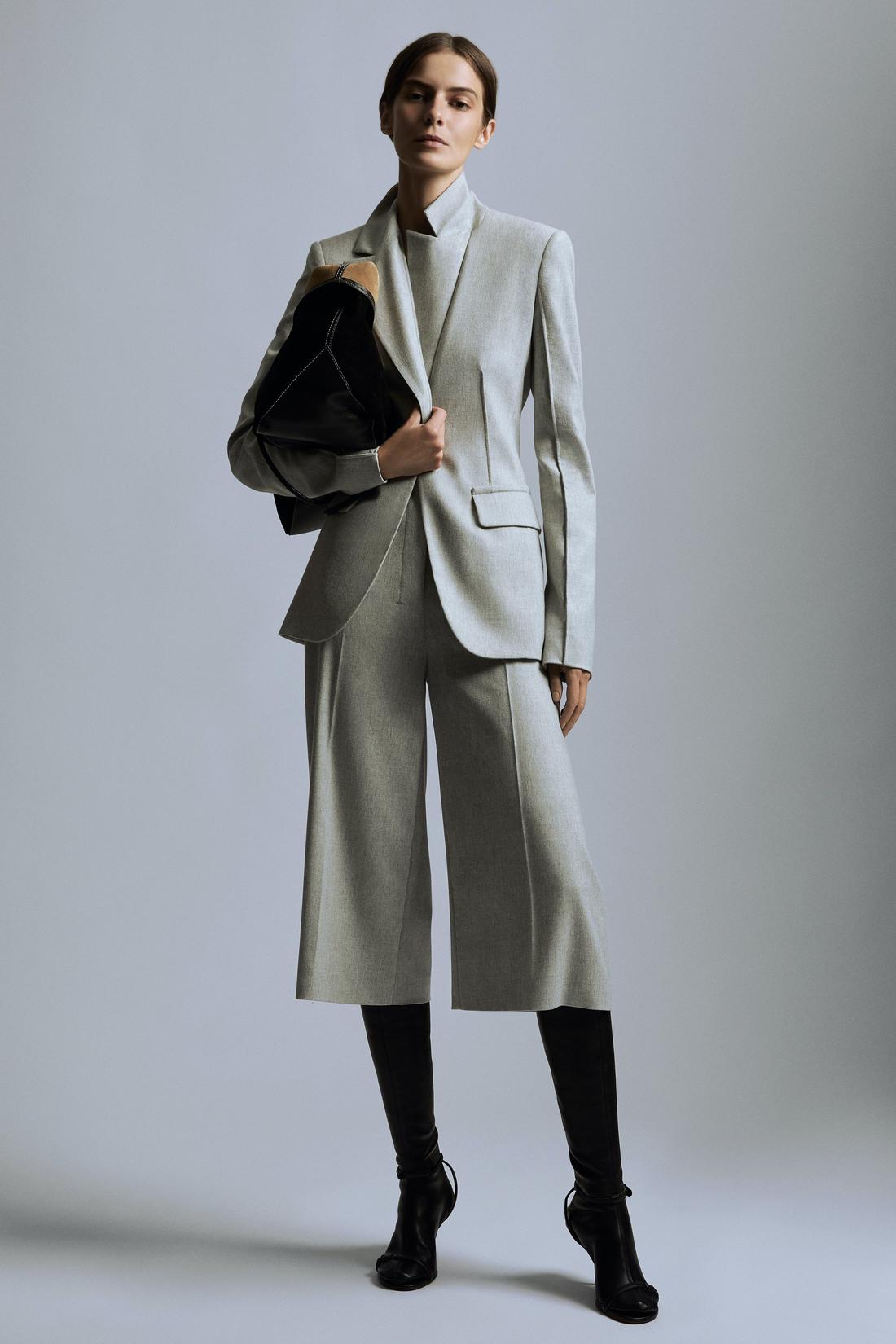 ALTUZARRA