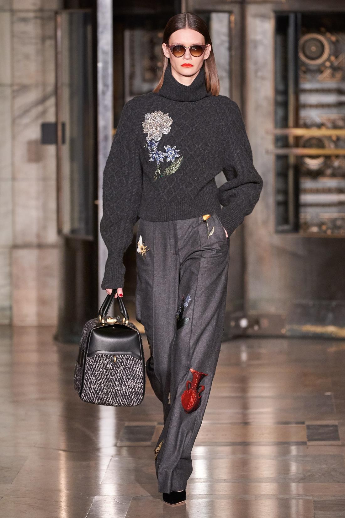 OSCAR DE LA RENTA