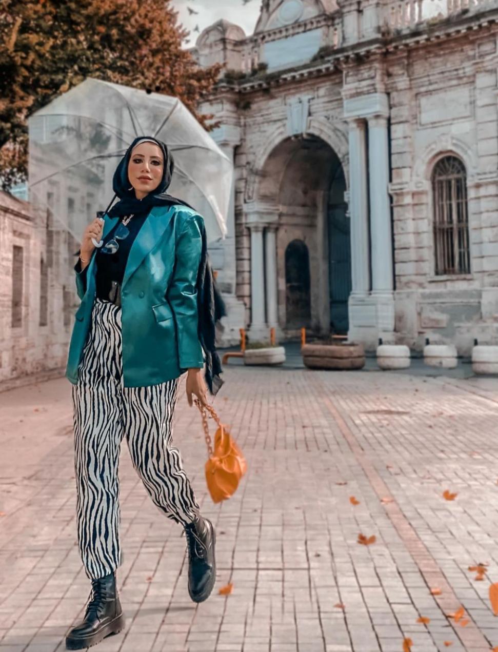 تنسيقات عملية للسترات الفضفاضة