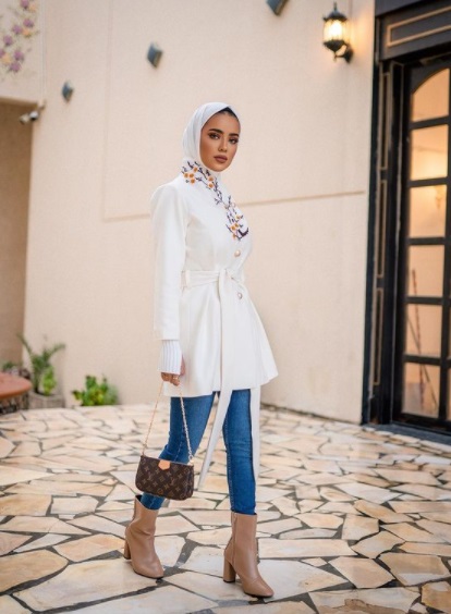 طريقة تنسيق حذاء البوت مع الجينز