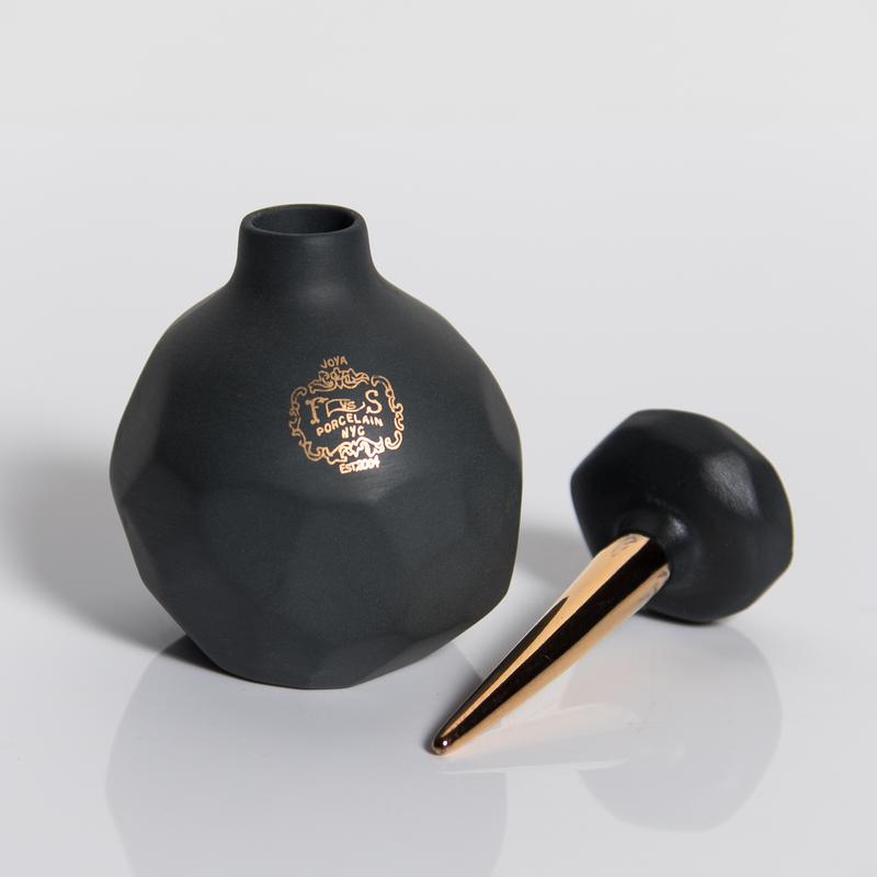 عطرجويا كومبوزيشن رقم 6