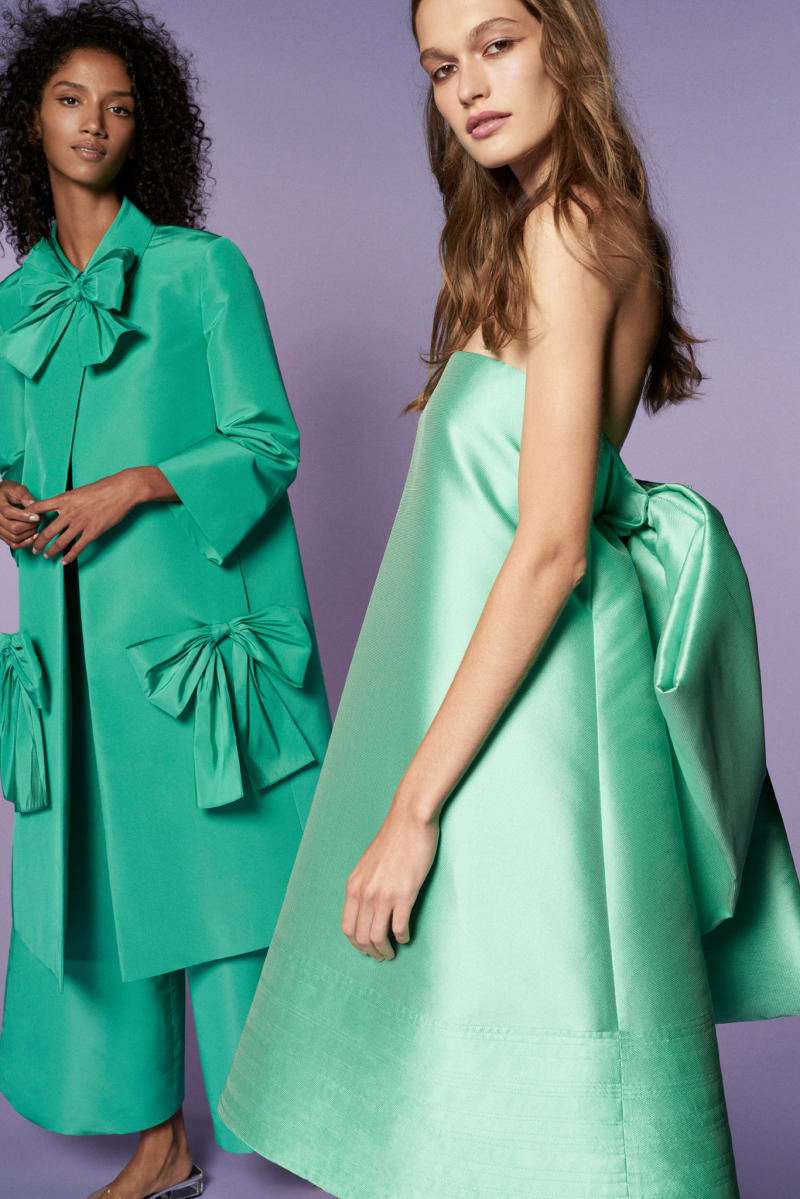 فساتين ريم عكرا Reem Acra