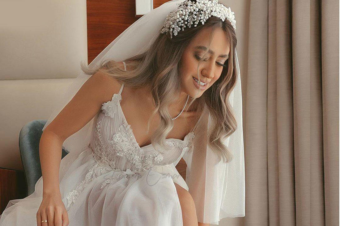 فستان زفاف هند عبد الحليم