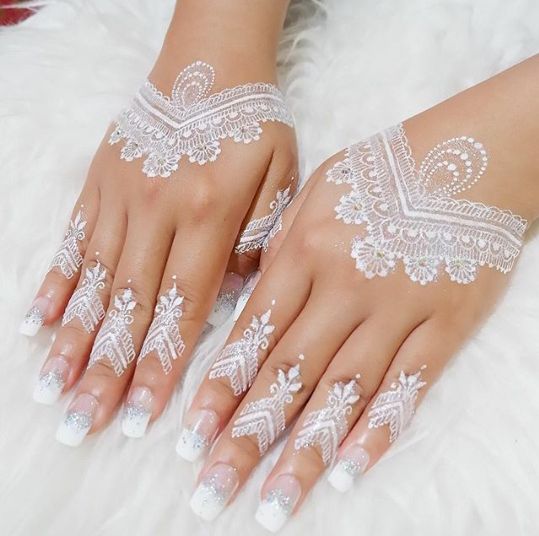 نقش الحناء البيضاء