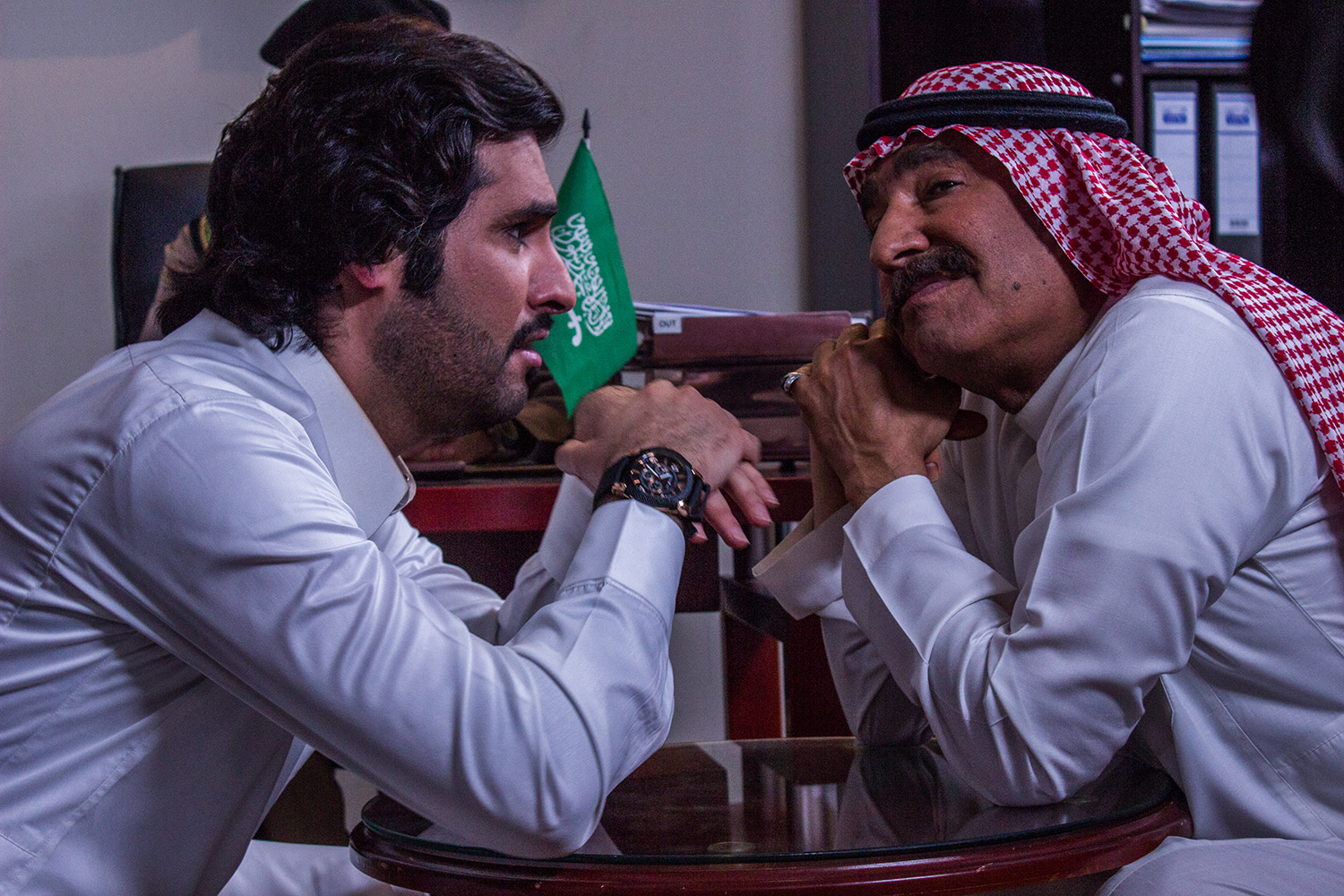 بدر اللحيد مع الفنان عبدالله السدحان في أحد الأعمال الفنية