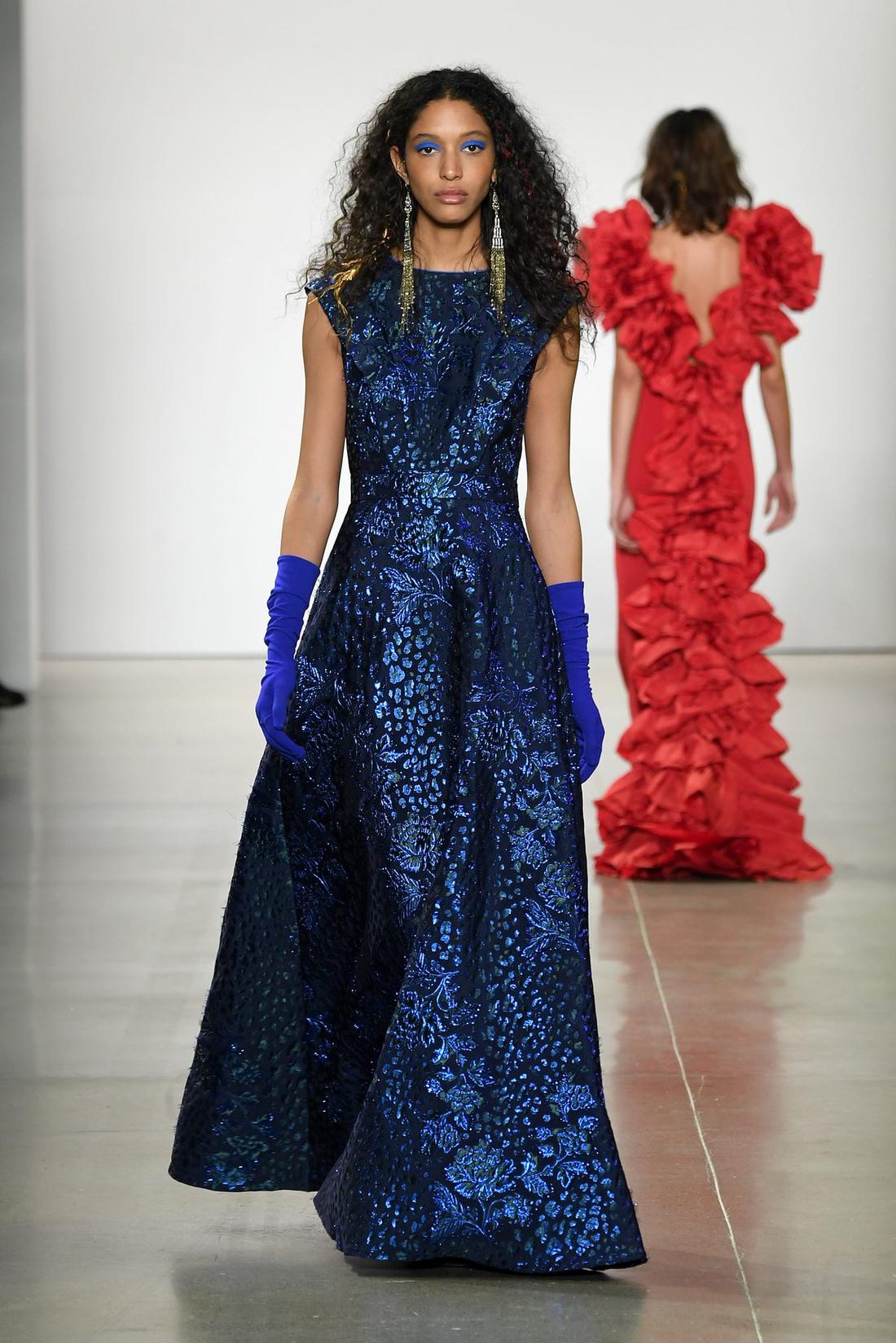 TADASHI SHOJI