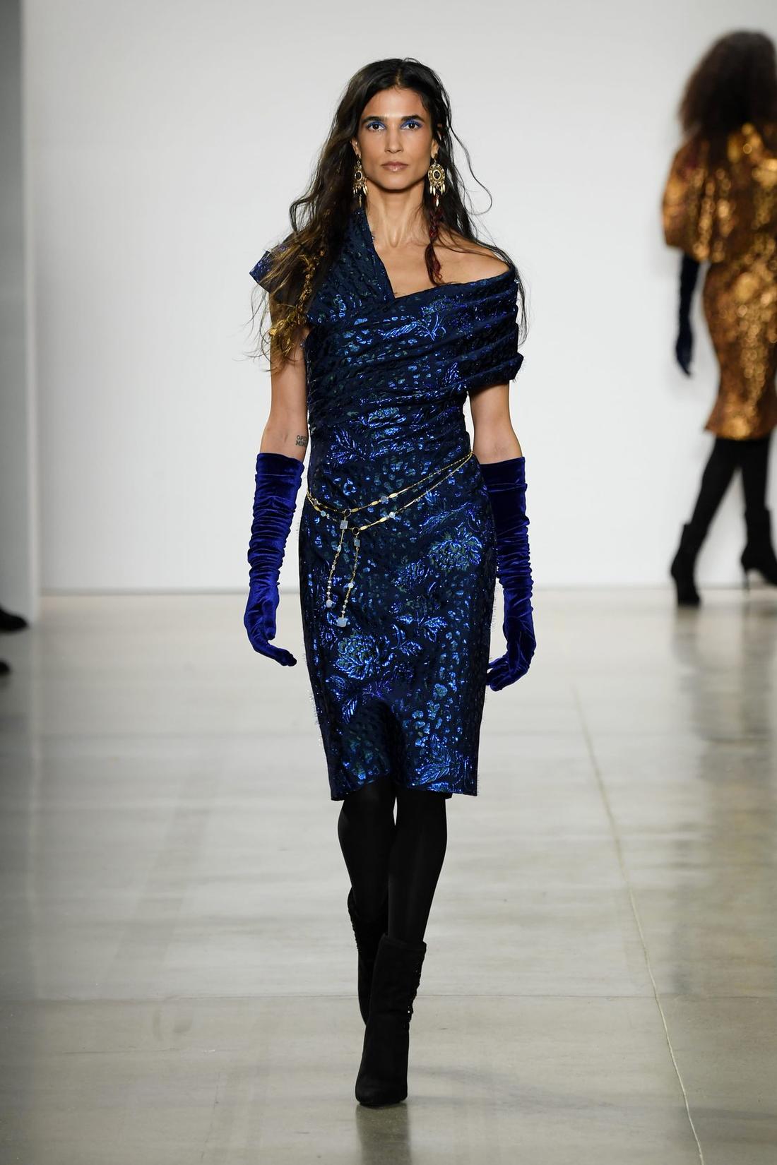 TADASHI SHOJI