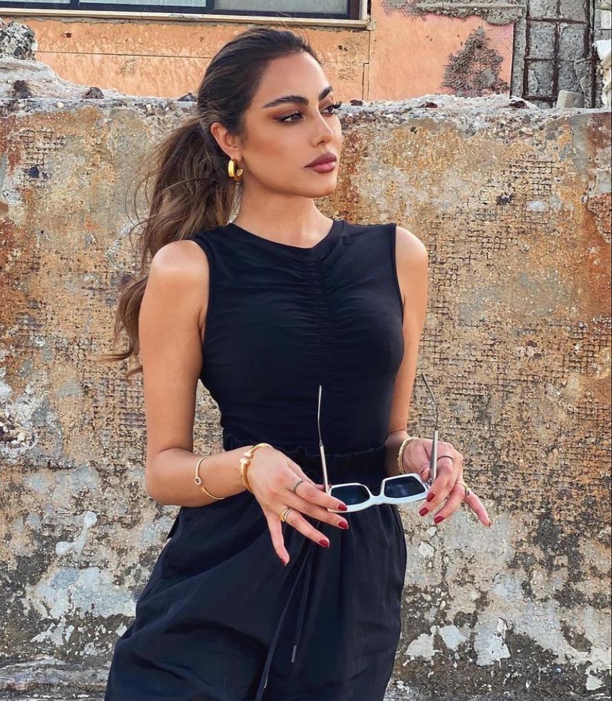 ذيل الحصان المموَّج من فاطمة المؤمن
