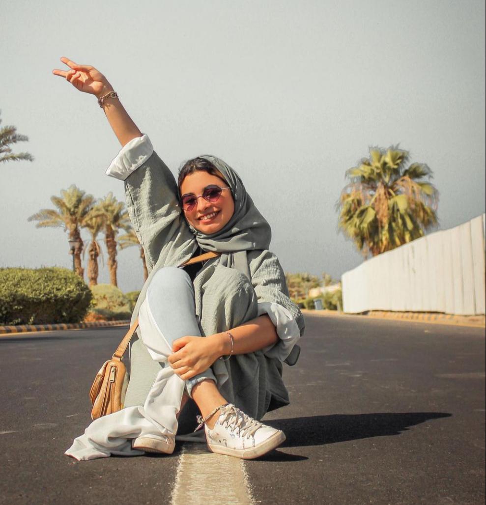 العبايات الصباحية ذات الألوان الفاتحة