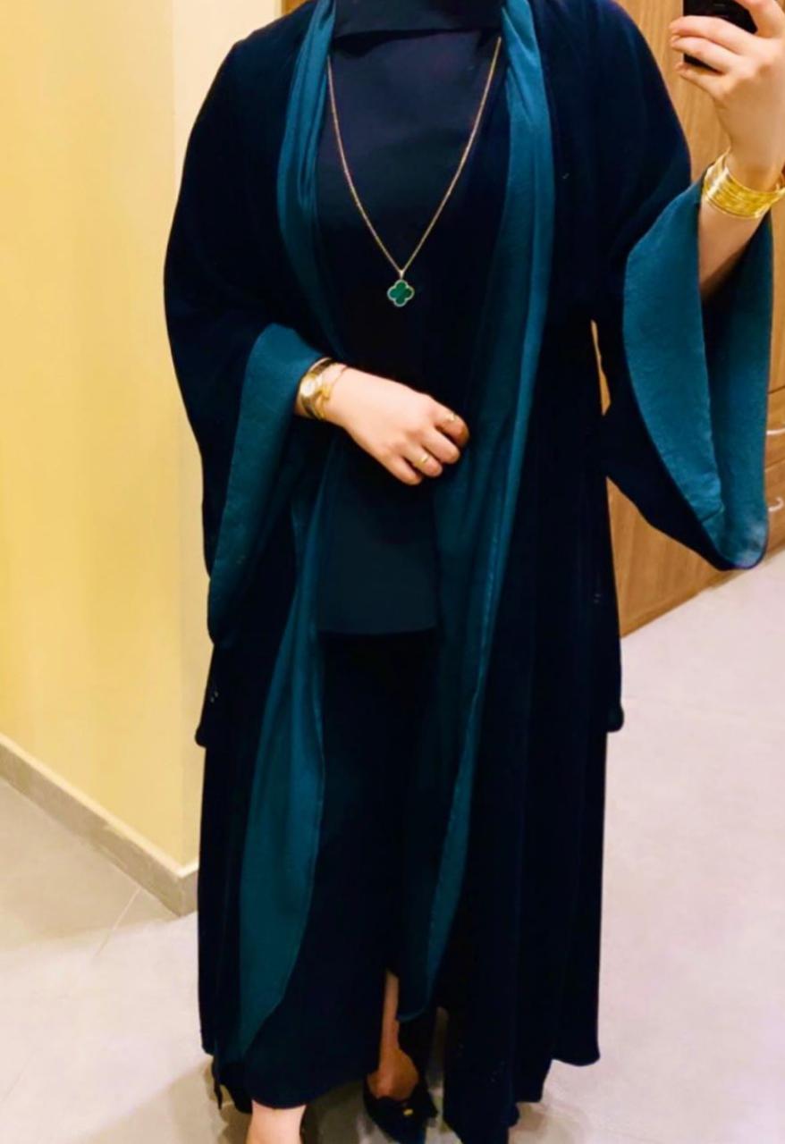 عبايات المخمل للشتاء