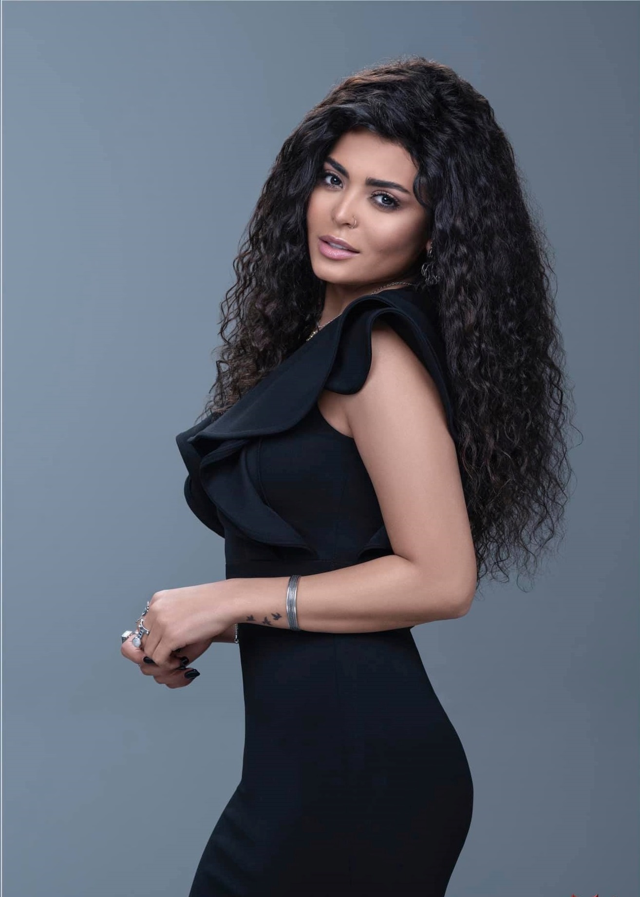 أسماء جلال