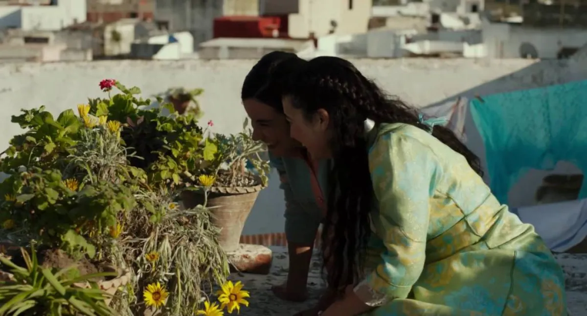 نفيسة وفطومة من الفيلم.jpg