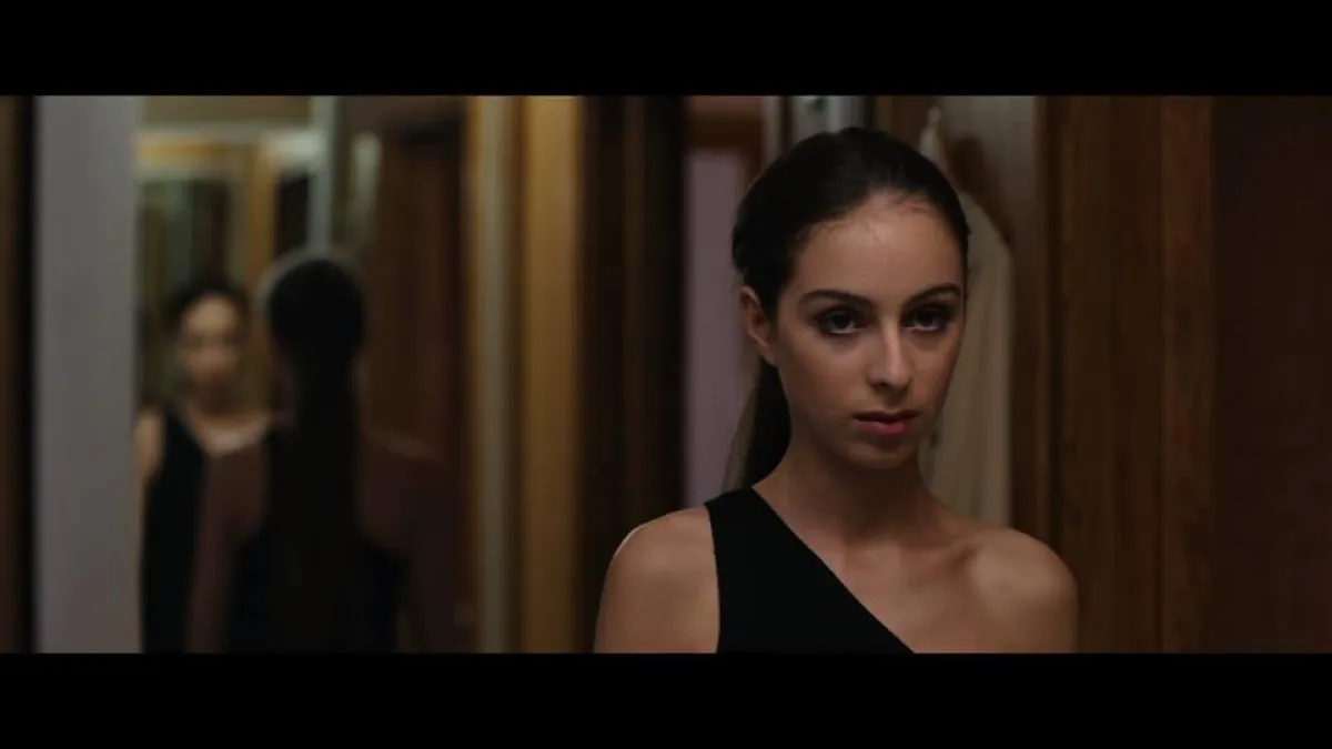 كوادر التصوير المتميزة من الفيلم.jpg