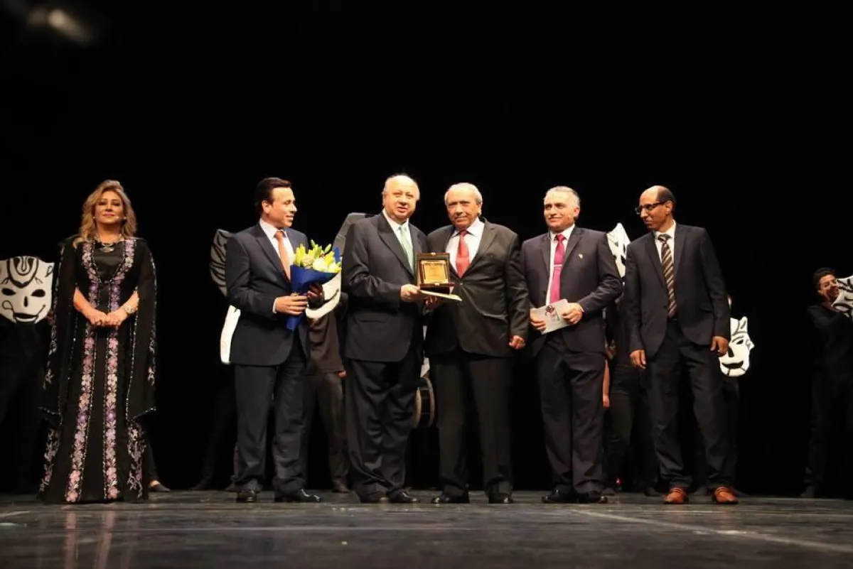 تكريم المخرج حسن أبو شعيرة.jpg