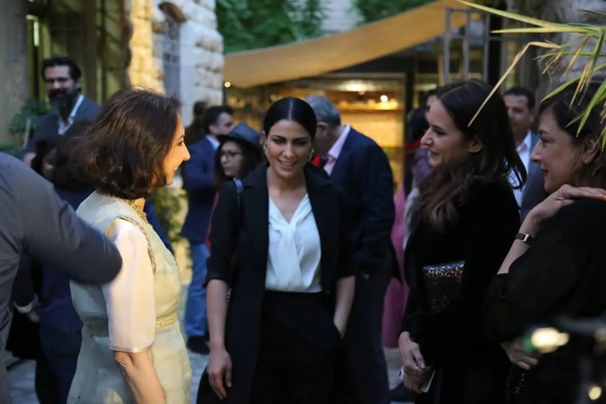 الأميرة ريم مع النجمتين صبا مبارك ونيللي كريم.jpg