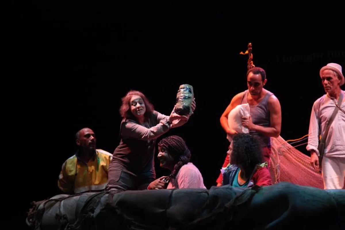 الممثلة التي تؤدي دور اللاجئة السورية.jpg