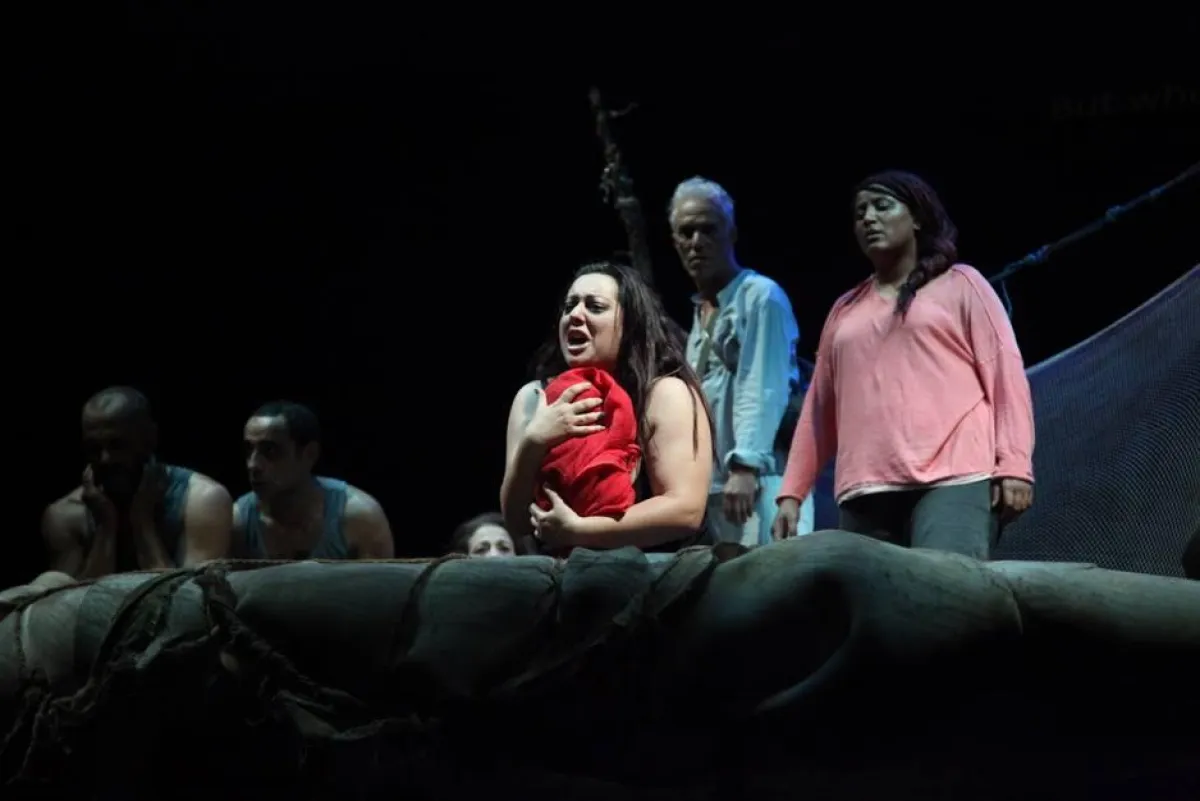 من شخصيات العمل.jpg