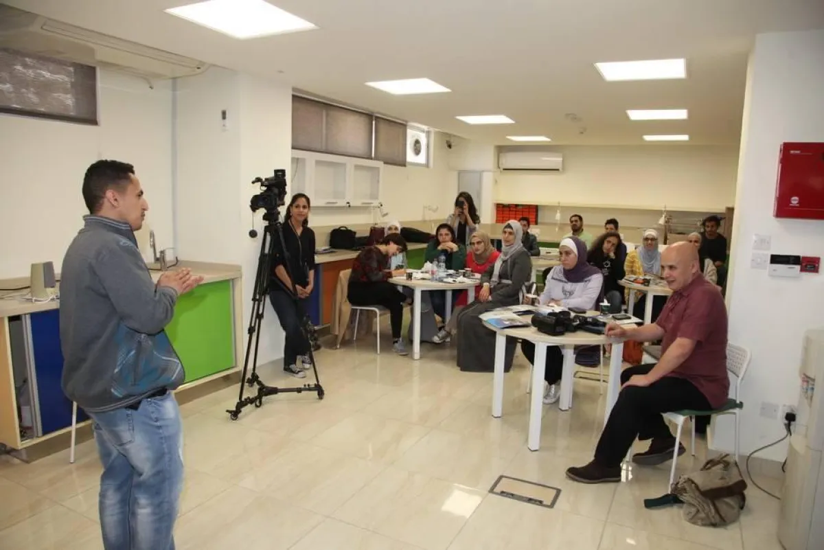 أحد المشاركين بالورشة.jpg