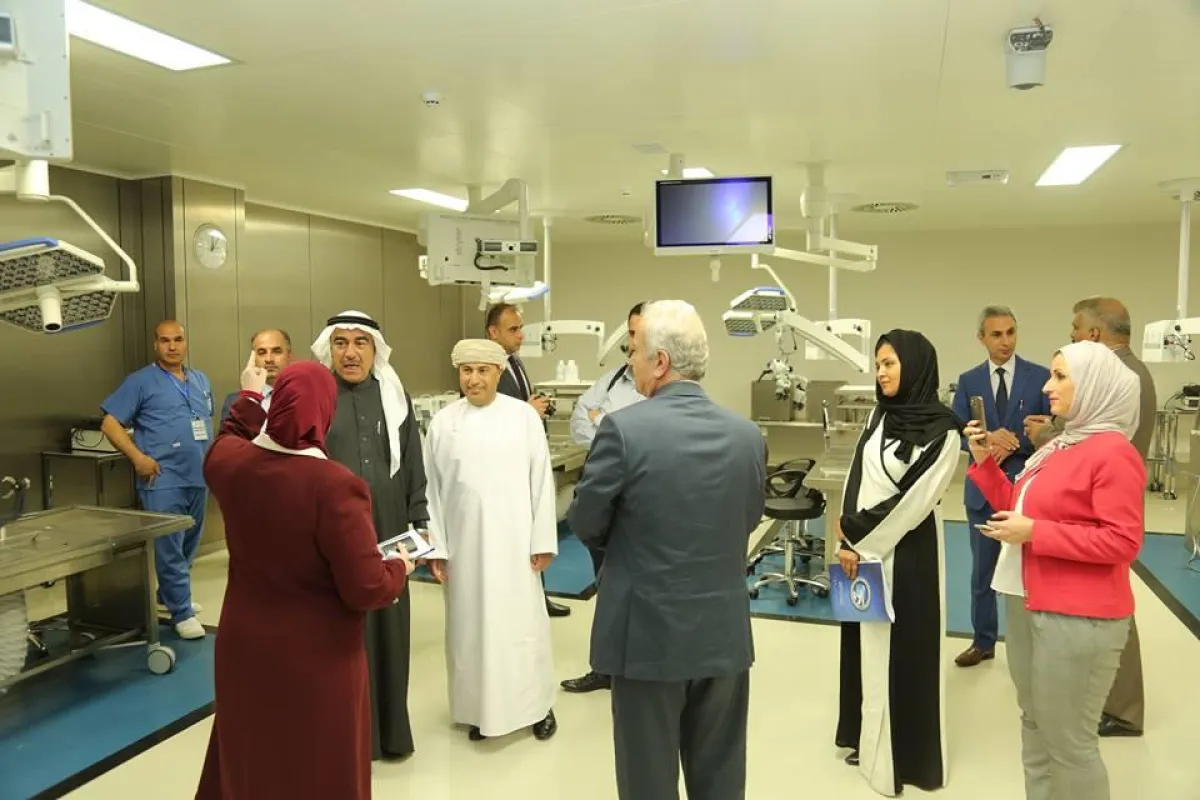 من جولة النابت والوفد إلى الجامعة.jpg