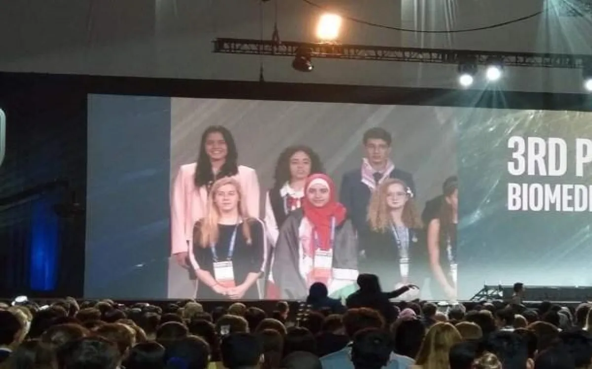 الطلبة الأردنيون ضمن المشاركين بالمسابقة.jpg