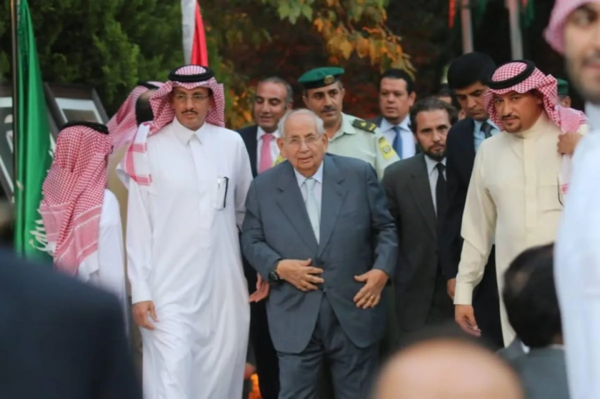 لحظة وصول الأمير رعد بن زيد.jpg