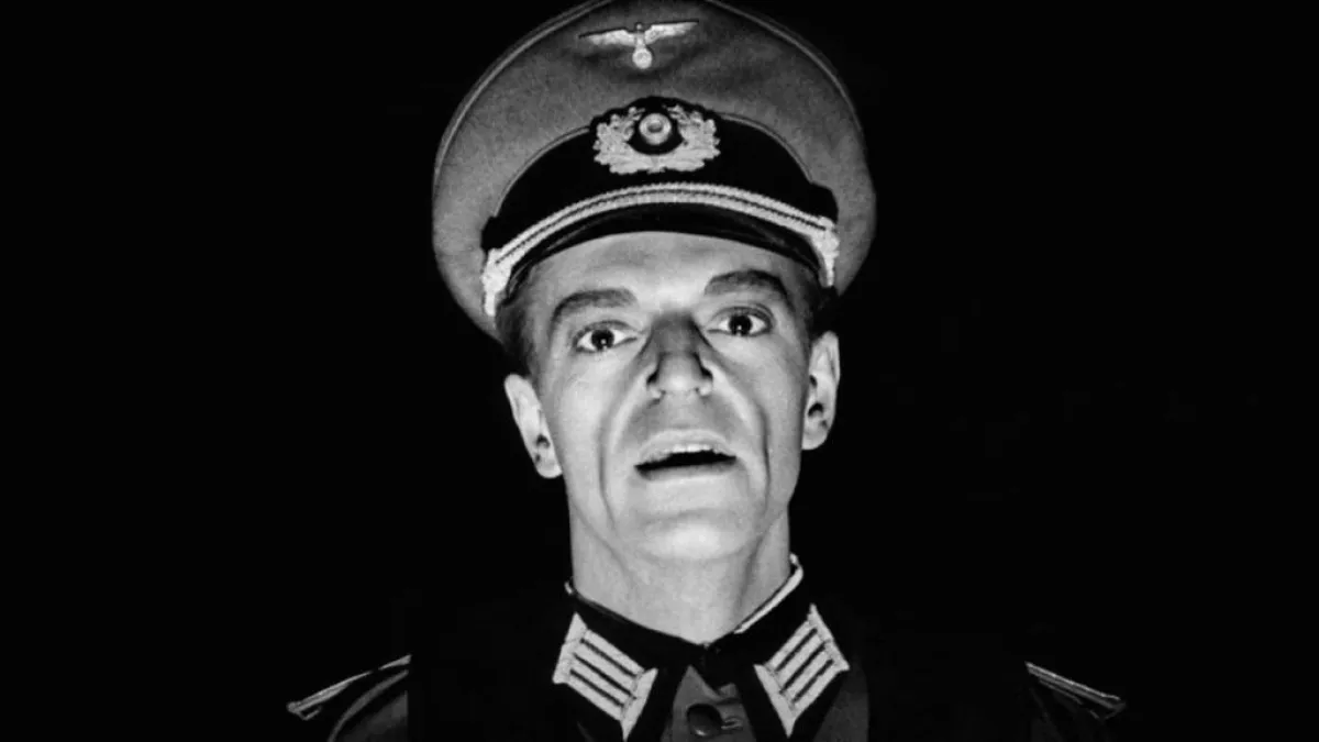 الضابط الألماني.jpg