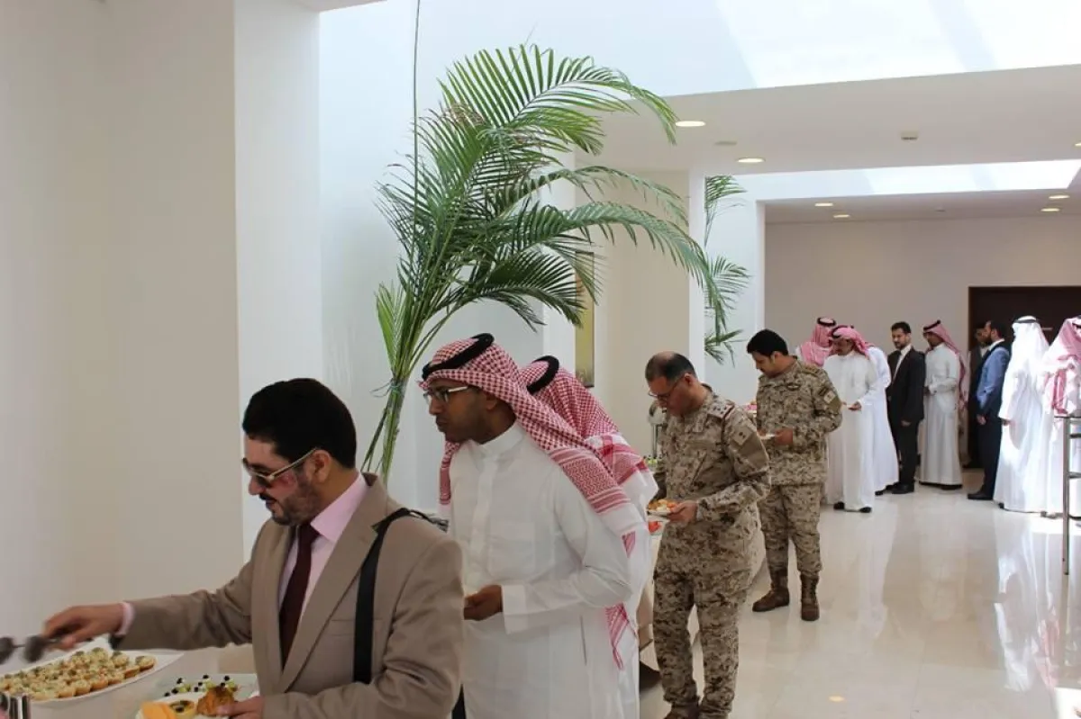 من ضيوف حفل المعايدة بالسفارة السعودية.jpg
