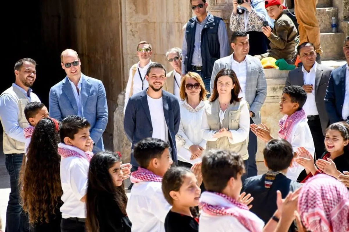 الأمير الحسين والأمير ويليام يزوران مدينة جرش الأثرية.jpg