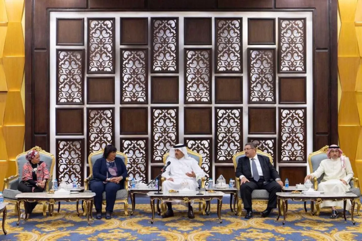 الأمير سلطان بن سلمان يلتقي في الطائف وزيرة الثقافة المصرية