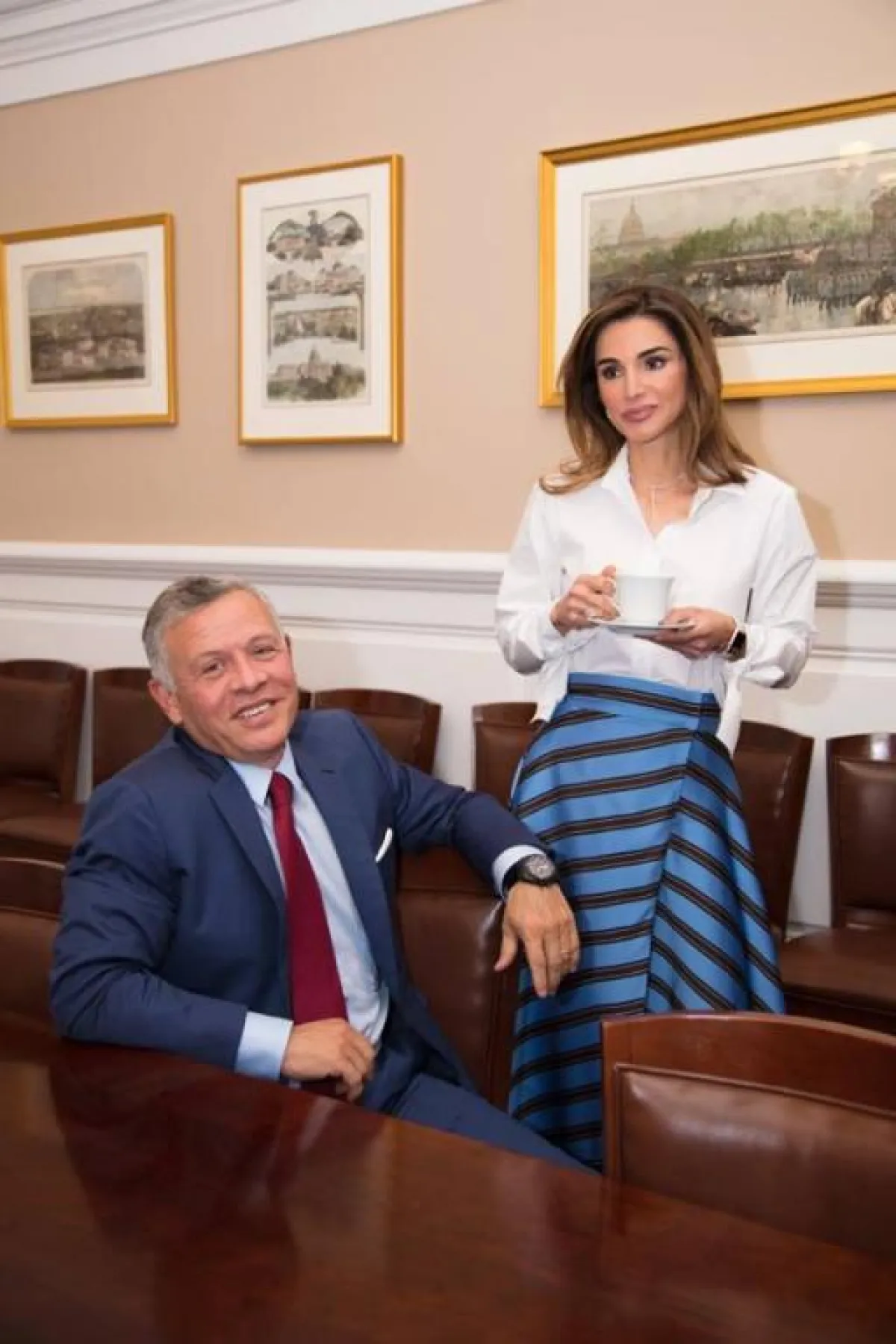 الملك عبدالله الثاني الملكة رانيا في واشنطن.jpg