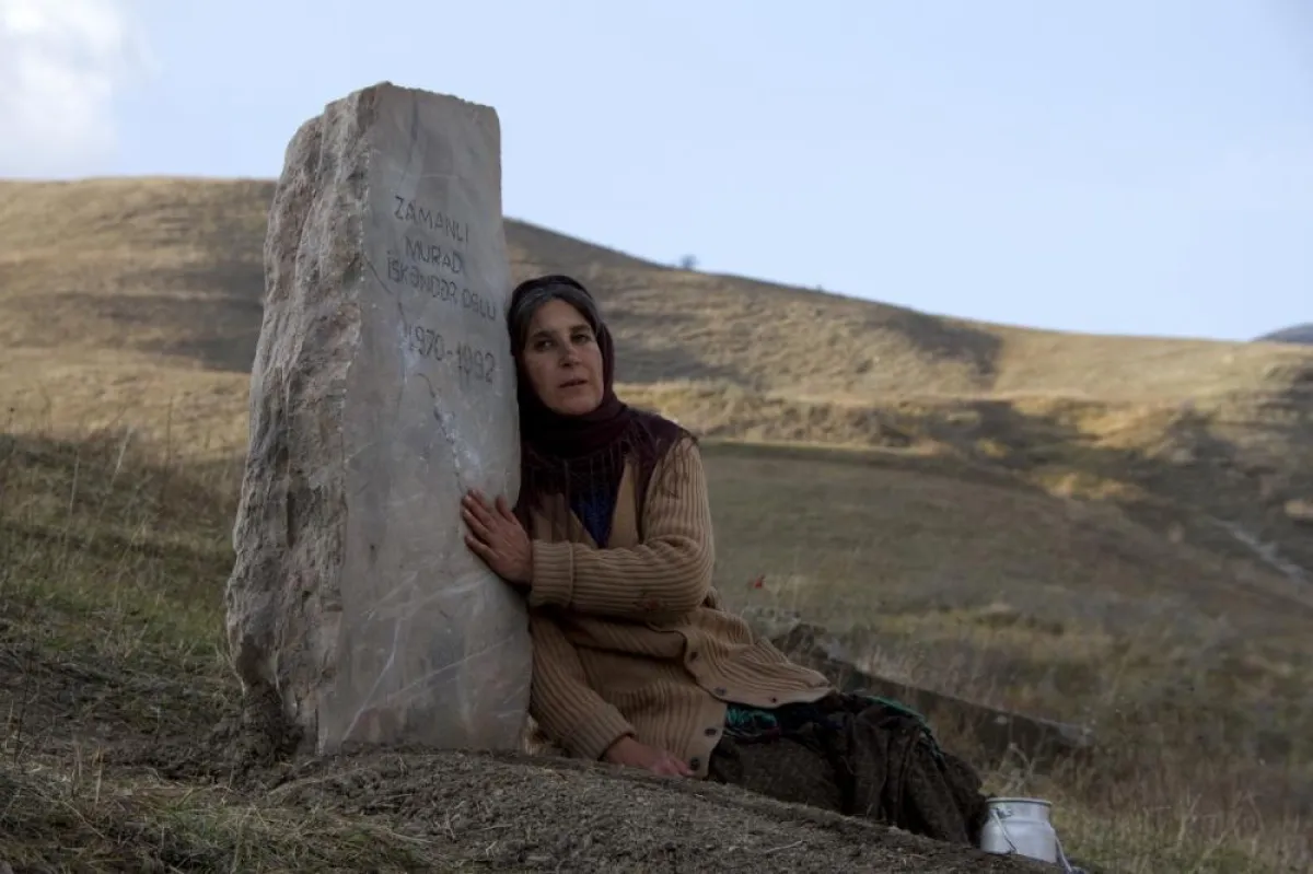 من مشاهد الفيلم الأذربيجاني.jpg