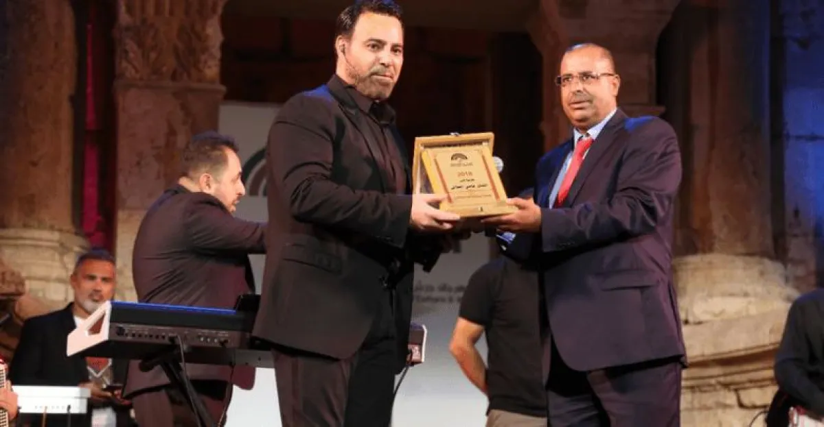 الفنان اللبناني عاصي الحلاني.jpg