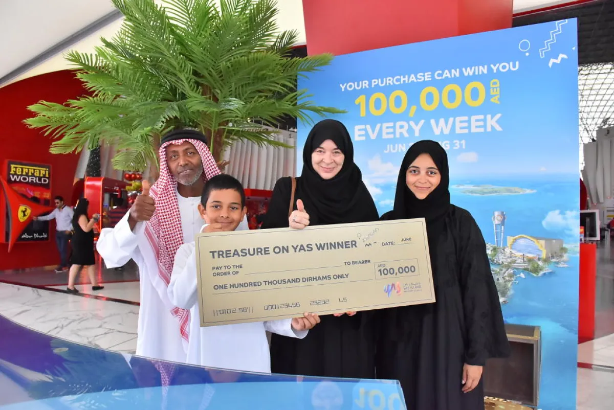 Karen Gibby - Winner of Treasure on Yas AED 100,000 draw.jpg
