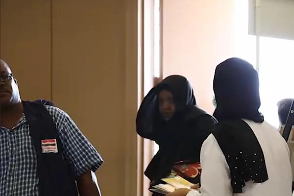 استقبال حجاج البيت الحرام بالورود